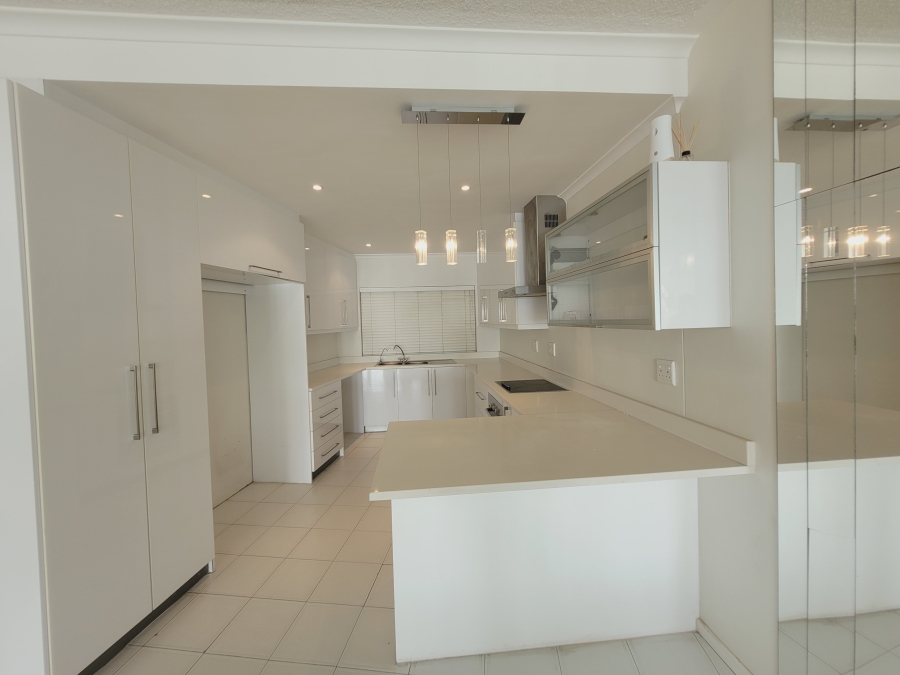 3 Bedroom Property for Sale in Summerstrand Eastern Cape
